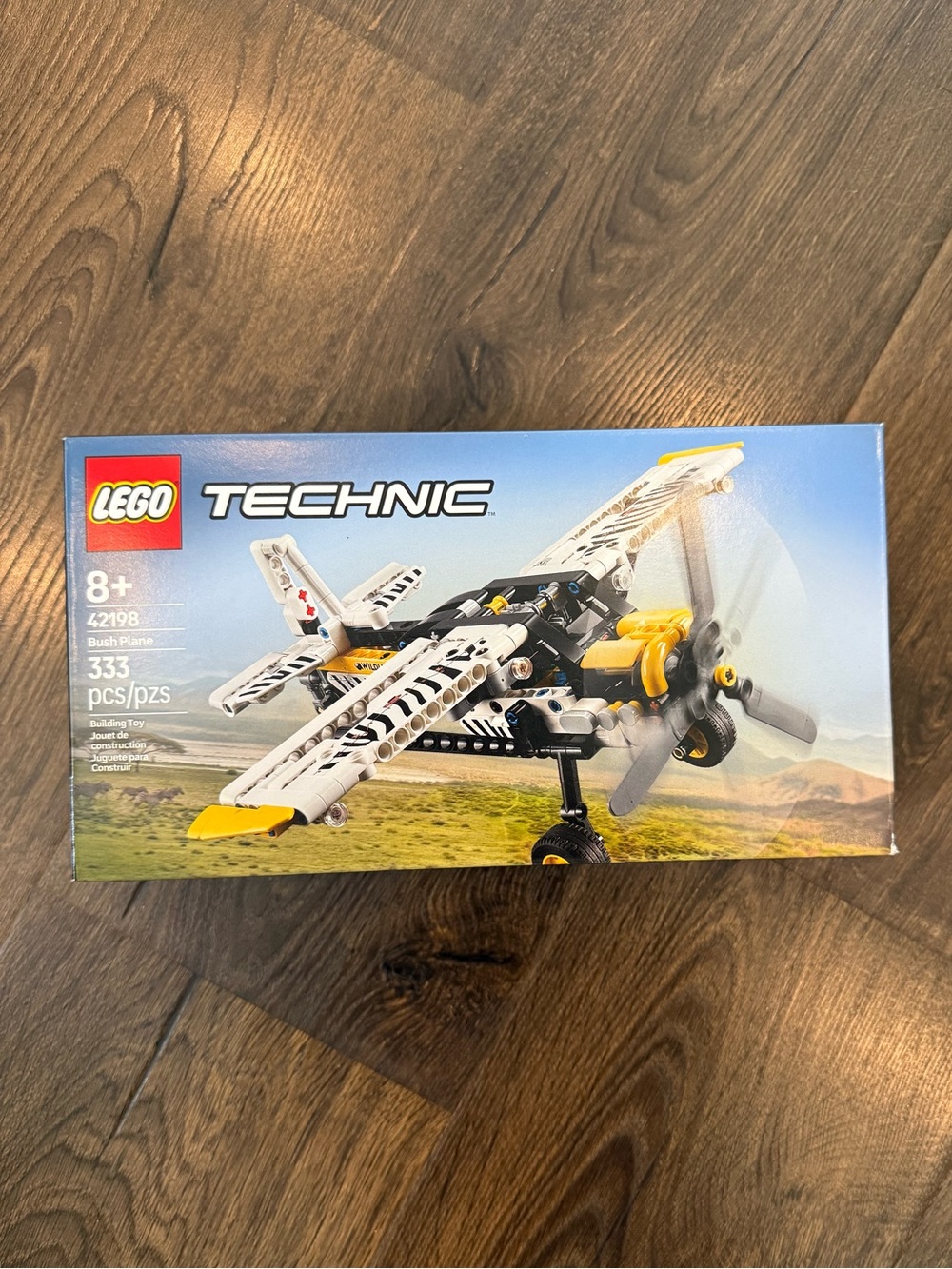 LEGO Technic Bush Plane 42198 Building Set 333 Pieces Ages 8+ , New in box